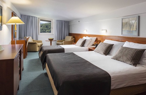 Seliste Hotel | Discover Hotel Jezero: Pool, Spa & Family-Friendly Fun