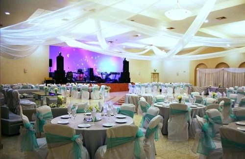 Jimenez Hotel | Discover Hotel Jiménez Plaza: Family-Friendly & Poolside Retreat
