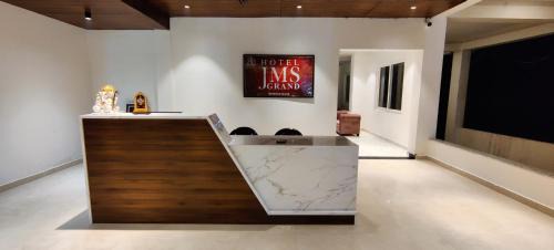 Jaunpur Hotel | Hotel JMS Grand