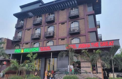 Agra Hotel | Discover Hotel Jodha The Great with Family-Friendly Dining