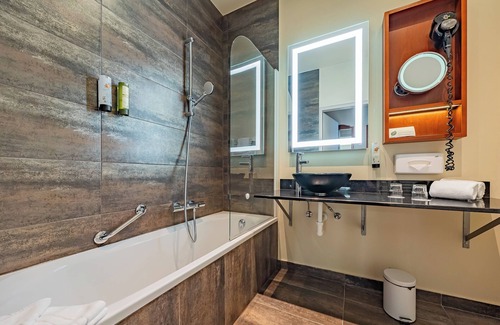 Josefstadt Hotel | Stylish Hotel Josefshof am Rathaus: 4-Star Comfort & Spa