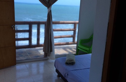 Santa Veronica Hotel | Hotel Juanmar: Poolside Retreat with Spa & Family Amenities