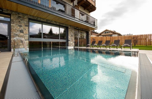 Konigsleiten Hotel | Relax at Hotel Königsleiten Vital Alpin with Spa & Pool