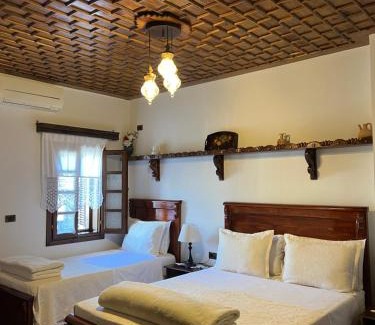 Berat Hotel | Discover Hotel Kaceli: Family-Friendly with Top Ratings