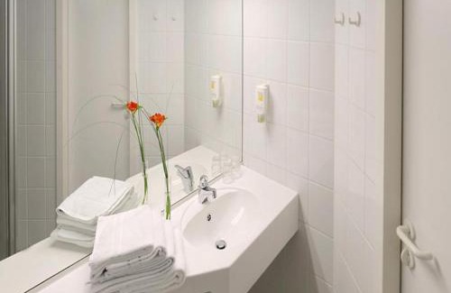 Weimar Hotel | Discover Hotel Kaiserin Augusta: Pet-Friendly & Family-Oriented