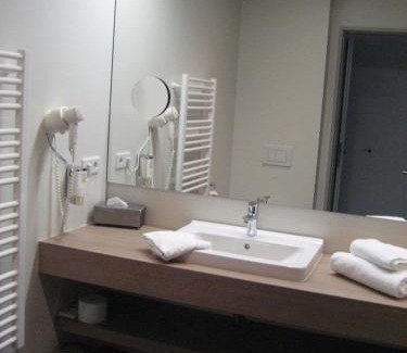 Eibelstadt Hotel | Discover Hotel Kapellenberg: Pet Friendly & Spa Retreat