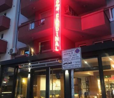Blagoevgrad Hotel | Budget-Friendly Hotel Kardinal with Breakfast & Family Suite