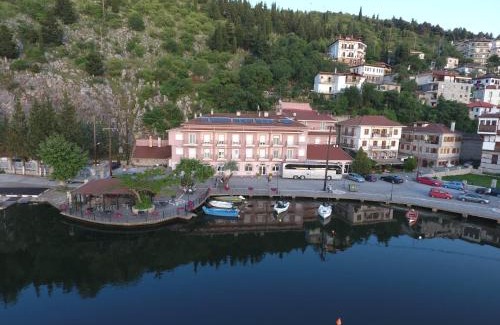 Kastoria Hotel | Discover Hotel Kastoria: Family-Friendly Stay in City Center