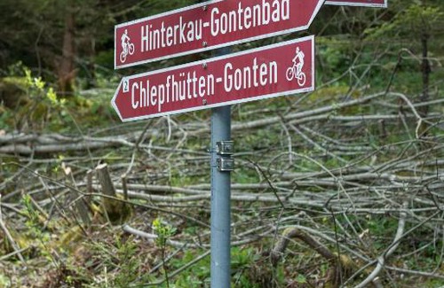 Appenzell Hotel | Pet-Friendly Haven at Hotel Kaubad with Breakfast & Hot Tub