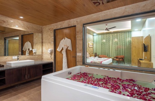 Pachpadra Hotel | Hotel Kaushal Regency - Pure Veg
