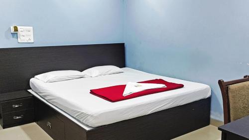Murudeshwara Hotel | Budget-Friendly STAYMAKER Hotel Keerthi for Families