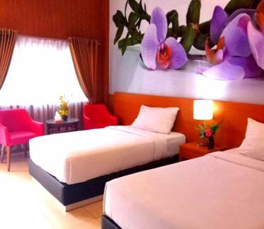 Rembang Hotel | Budget-Friendly Hotel Kencana Rembang with Family Amenities