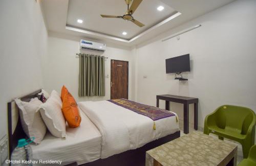 Chittorgarh Hotel | Budget-Friendly Stay at Hotel Keshav Residency with Dining