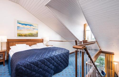 Zinnowitz Hotel | Elegant Hotel Kleine Strandburg - Adults Only with Oceanfront Spa