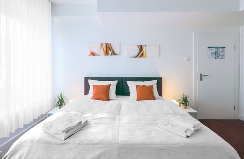Saarlouis Hotel | Cozy Hotel kleiner Markt Saarlouis with Breakfast Included