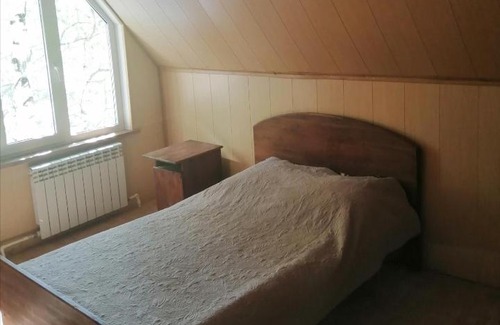 Surgut Hotel | Pet-Friendly Hotel Klen: Breakfast, Hot Tub & More