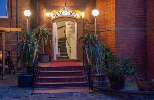 Himmelsthur Hotel | Welcoming Hotel Klosterturm: Breakfast & Family-Friendly Stay