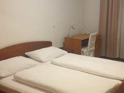 Kupres Hotel | Discover Hotel Knez: Guest Rated 10/10 with Cozy Amenities