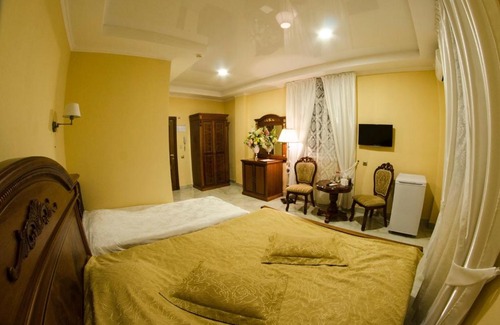 Leninsky District Hotel | Budget-Friendly Hotel Knyaz: Guest Rated 9/10 with Breakfast