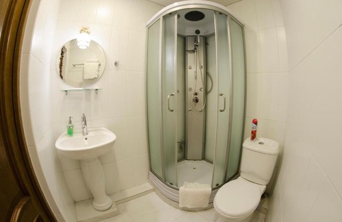 Leninsky District Hotel | Budget-Friendly Hotel Knyaz: Guest Rated 9/10 with Breakfast