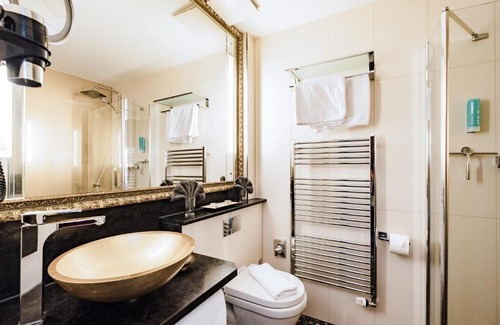 Langeoog Hotel | Discover Hotel Kolb: 4-Star Stay with Pool & Spa Awaits