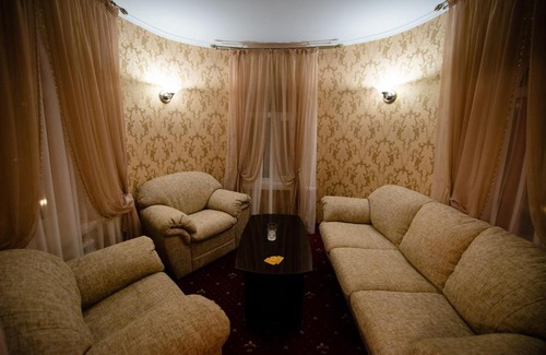 Tsninskiy Hotel | Budget-Friendly Hotel Kolisey: Pet Friendly with Hot Tub
