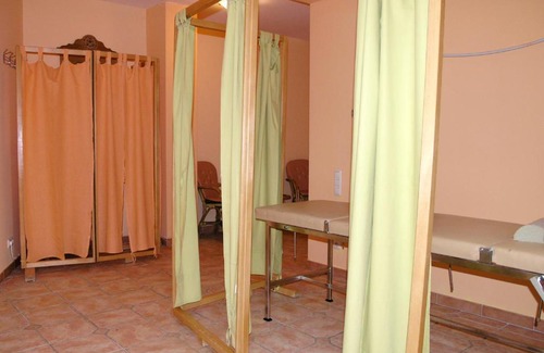 Nova Gradiska Hotel | Discover Hotel Kralj Tomislav: Pet-Friendly & Family Ready