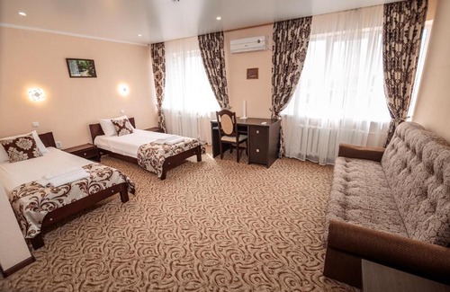 Kramatorsk Hotel | Discover Kramatorsk Hotel: Family-Friendly & Accessible Stay