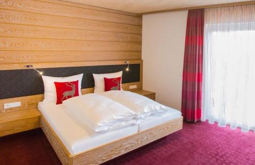 Gammertingen House | Discover Hotel und Gästehaus Kreuz with Restaurant & Breakfast