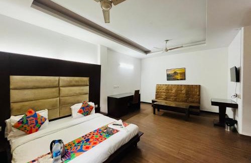 Sector 51 Hotel | Budget-Friendly Hotel Billions - Steps from Fun & Food Village