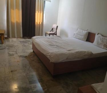 Pardi House | Hotel Krishna Guesthouse