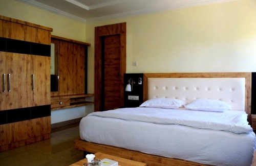 Kohalpur Hotel | Discover Hotel Krishna: Family-Friendly Dining & Breakfast