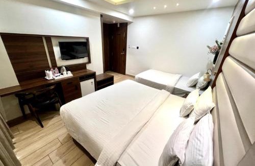 Kalyanpur House | Hotel Krishna place