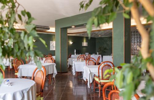 Imperia Hotel | Cozy Hotel Kristina: Pet-Friendly with Private Beach Access