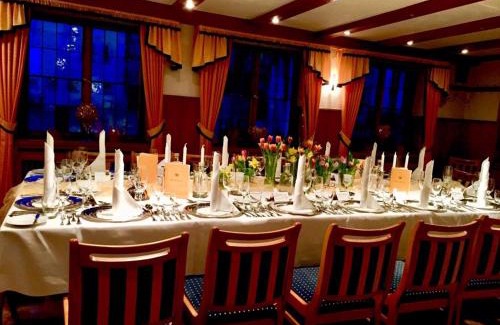 Pfullendorf Hotel | Cozy Hotel Krone: Family-Friendly with Hot Tub & Dining