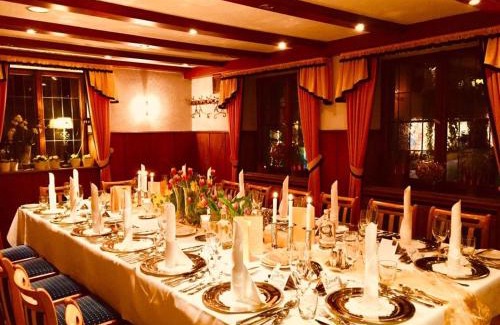 Pfullendorf Hotel | Cozy Hotel Krone: Family-Friendly with Hot Tub & Dining