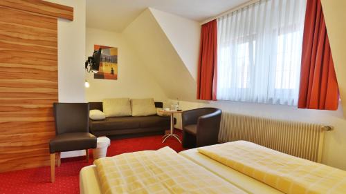 Deckenpfronn Hotel | Relaxing Stay at Hotel KRONE Garni with Spa & Family Options