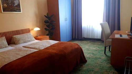 Lindow Hotel | Pet-Friendly Retreat at Hotel Krone Lindow: Rated 9/10