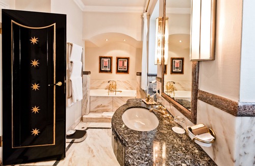 Hattenheim Hotel | Elegant Hotel Kronenschlösschen: Guest Rated 9/10