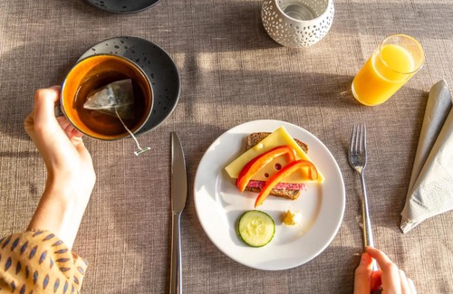 Sveitarfelagid Olfus Hotel | Hotel Kvika: Guest Rated 9/10 with Hot Tub & Family Amenities
