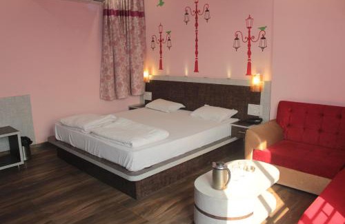 Satna Hotel | Budget-Friendly Hotel Kwality Inn with Restaurant & Breakfast