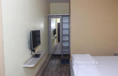 Satna Hotel | Budget-Friendly Hotel Kwality Inn with Restaurant & Breakfast