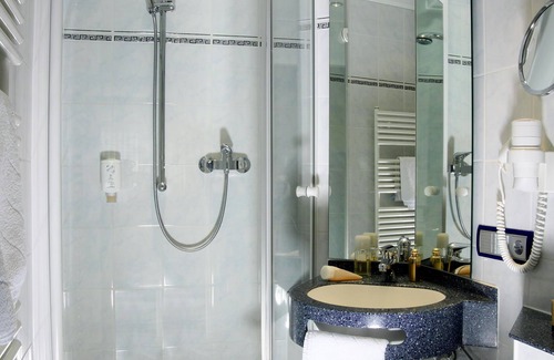 Seckenheim Hotel | Discover Hotel Löwen in Mannheim: Family-Friendly Amenities