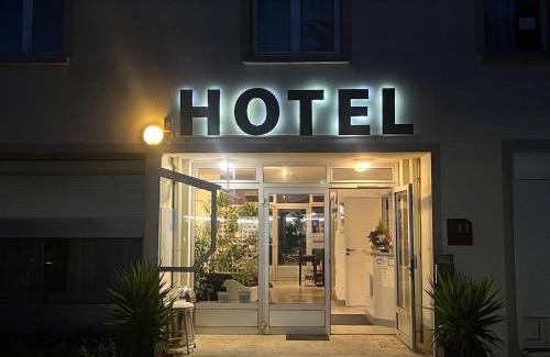 Cheray Hotel | Discover Hotel l'Échappée d'Oléron - Family & Pet Friendly