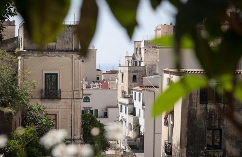 Atrani Hotel | Charming Hotel L'Argine Fiorito with Renowned Restaurant