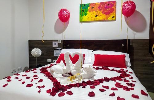 Monteria Hotel | Budget-Friendly Hotel La Casa: Rated 9/10 & Family-Friendly