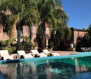 La Paz Hotel | Budget-Friendly Hotel La Cautiva de Ramirez: 9/10 Rated Stay