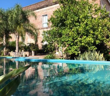 La Paz Hotel | Budget-Friendly Hotel La Cautiva de Ramirez: 9/10 Rated Stay
