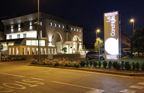 Romano di Lombardia Hotel | Discover Comfort at Hotel La Conchiglia - Pet Friendly Stay