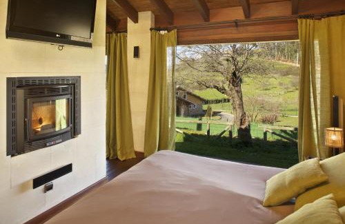 Cajide House | Elegant Stay at La Corte de Lugás - Pet Friendly & Rated 9.1